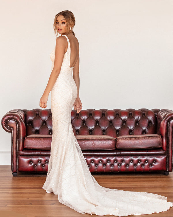 IT'S LOVE | SEQUIN TULLE