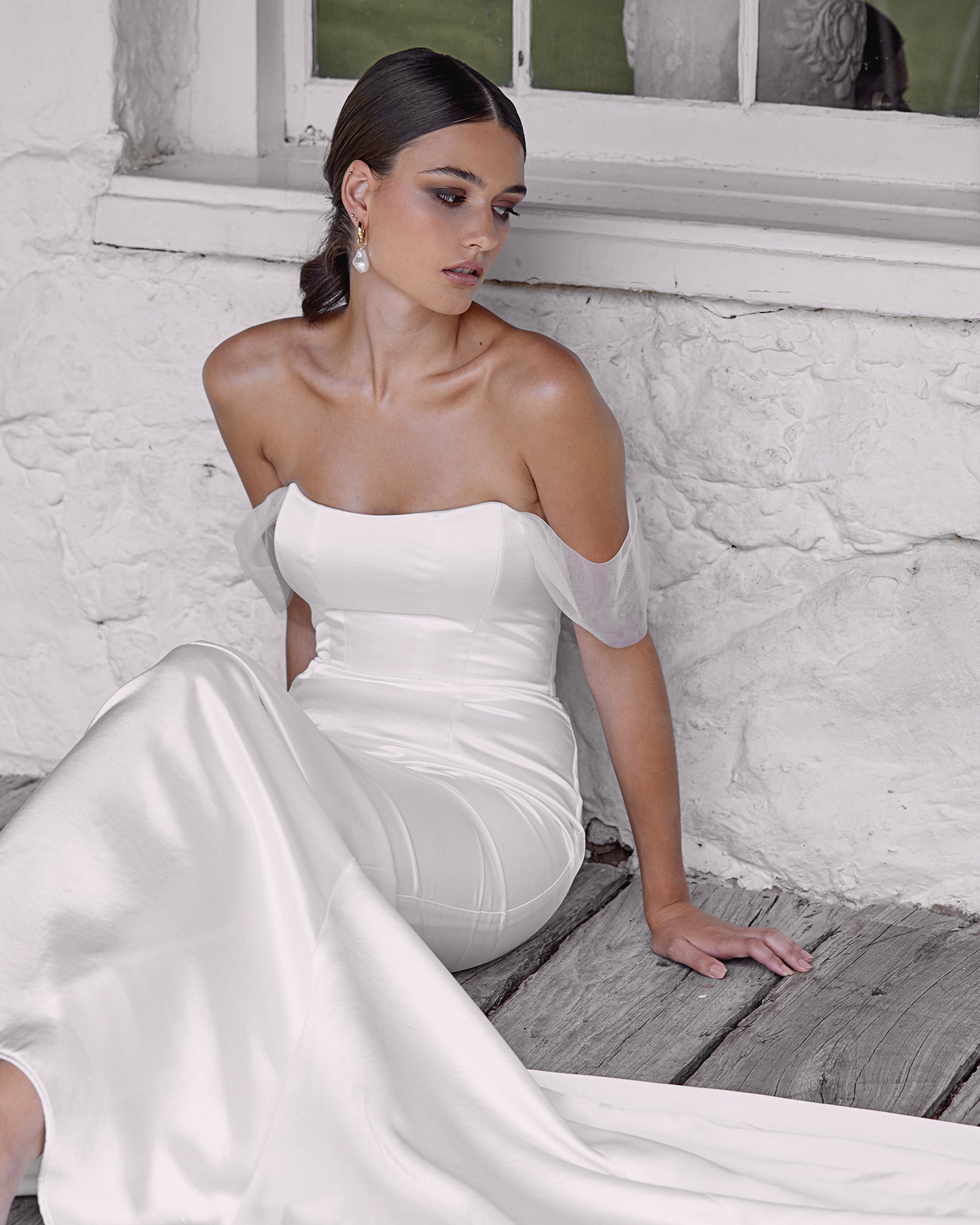 Simple Stretch Satin Pearls Wedding Dresses For Women Bride White A-Line  Robe De Mariee Customzie 2023 Mermaid Strapless Sweep